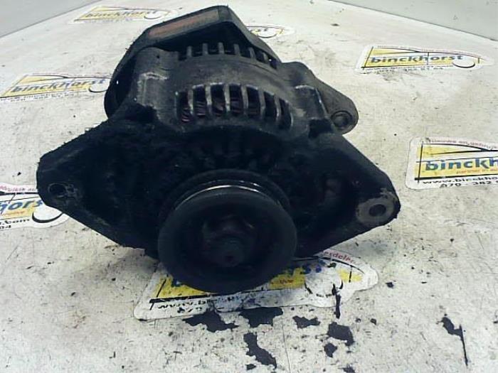 Begagnade Dynamo Suzuki Swift (SF310/413) 1.3 Pris € 31,50 Marginaltabell erbjuds av Binckhorst BV