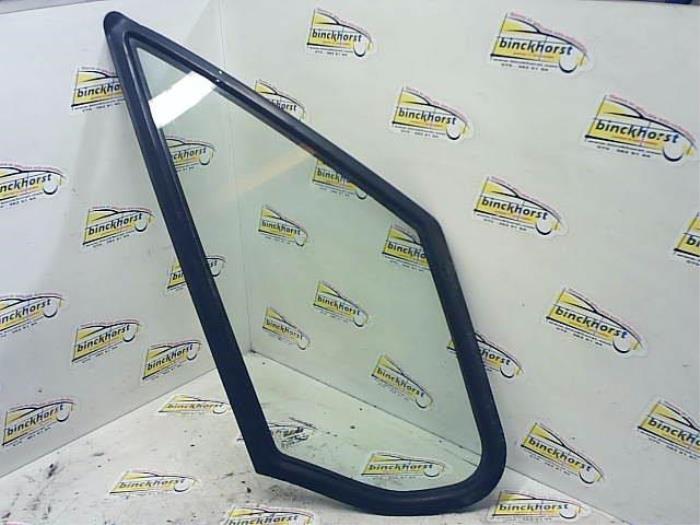 Usados Ventanilla triangular derecha delante Citroen Jumper (U5/ZB) 2.2 HDi Precio € 38,12 IVA incluido ofrecido por Binckhorst BV