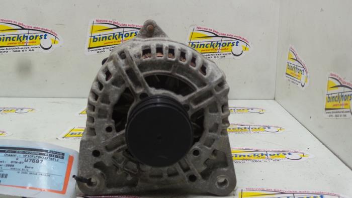 Used Dynamo Renault Clio III (BR/CR) 1.5 dCi 85 Price € 47,25 Margin scheme offered by Binckhorst BV