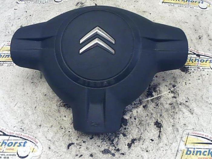 Left airbag (steering wheel) from a Citroën C1 1.0 12V 2011