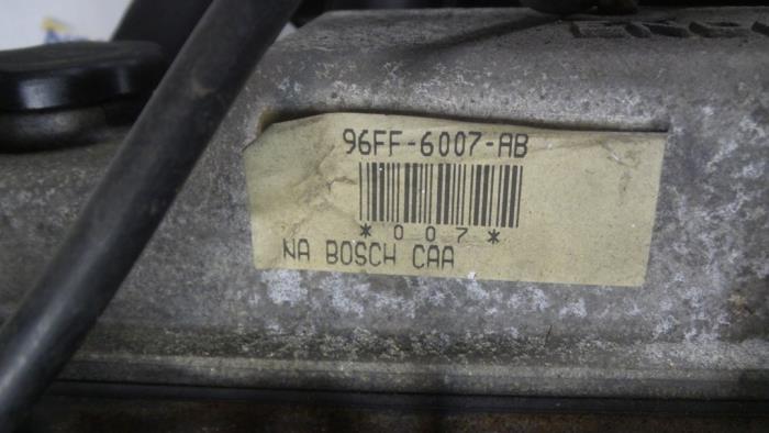 Engine from a Ford Courier (J3/5) 1.8 D 1997