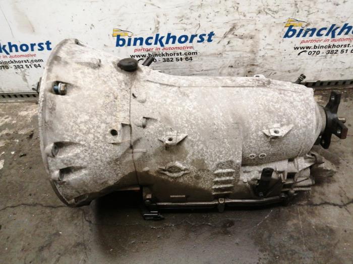 Usagé Boite de vitesses Mercedes S (W220) 5.0 S-500 V8 24V Prix € 525,00 Règlement à la marge proposé par Binckhorst BV