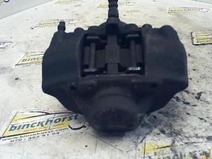 Used Rear brake calliper, left Mercedes S (W220) 5.0 S-500 V8 24V Price € 36,75 Margin scheme offered by Binckhorst BV