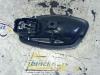 Front door handle 4-door, right from a Renault Clio IV (5R) 0.9 Energy TCE 90 12V 2017