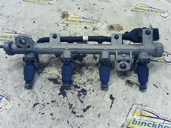 Usagé Système d'injection Kia Picanto (BA) 1.0 12V Prix € 52,50 Règlement à la marge proposé par Binckhorst BV
