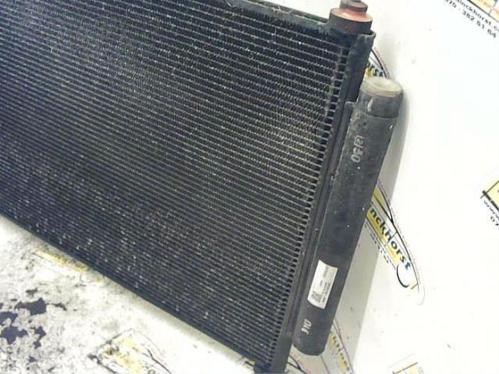 Radiador de aire acondicionado de un Honda CR-V (RE) 2.2 i-CTDi 16V 2009