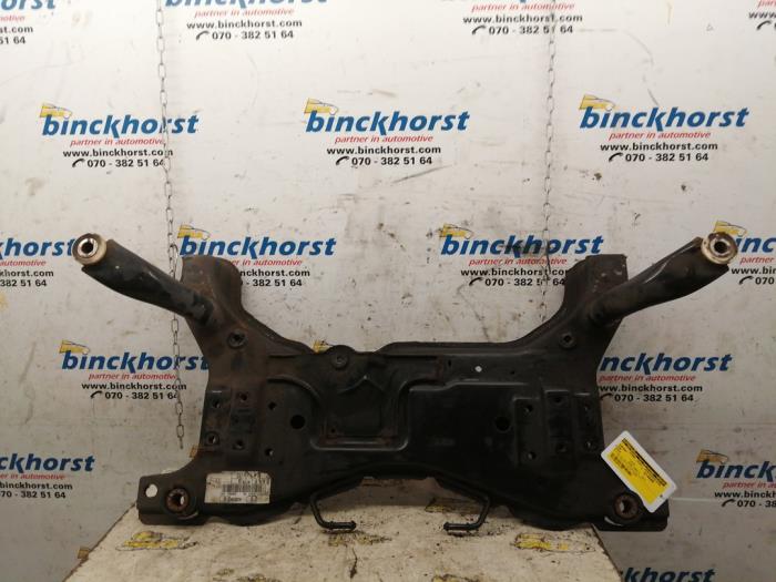 Begagnade Underram Ford Focus 2 1.6 16V Pris € 62,48 Marginaltabell erbjuds av Binckhorst BV