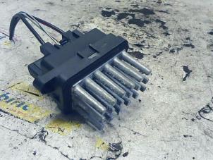 Used Heater resistor Ford Focus 2 1.6 16V Price € 15,75 Margin scheme offered by Binckhorst BV