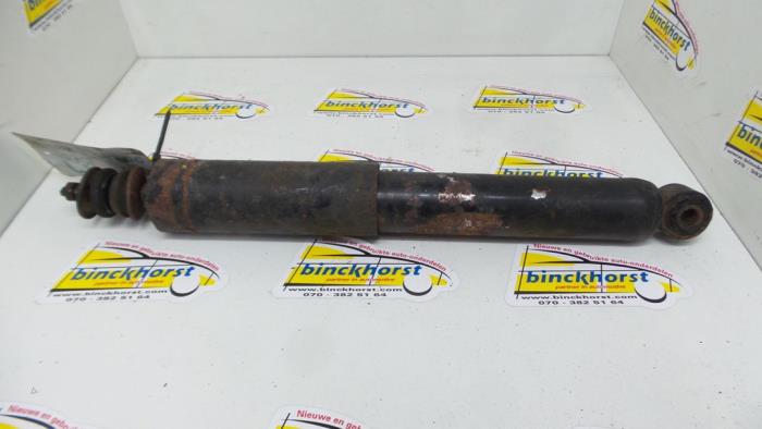 Fronts shock absorber, left from a Hyundai H-1/Starex Travel 2.5 TD 1998