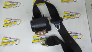 Begagnade Bakre säkerhetsbälte, vänster Mercedes 200 - 500 Pris € 31,50 Marginaltabell erbjuds av Binckhorst BV