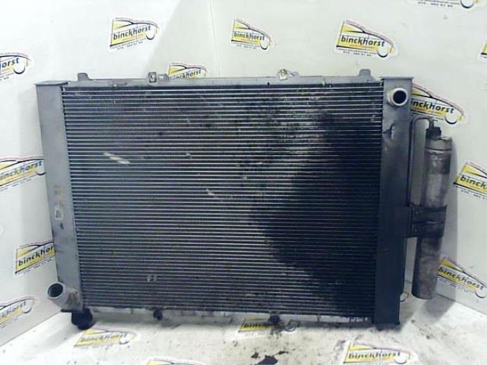 Used Radiator Renault Kangoo Express (FC) 1.5 dCi 60 Price € 63,00 Margin scheme offered by Binckhorst BV