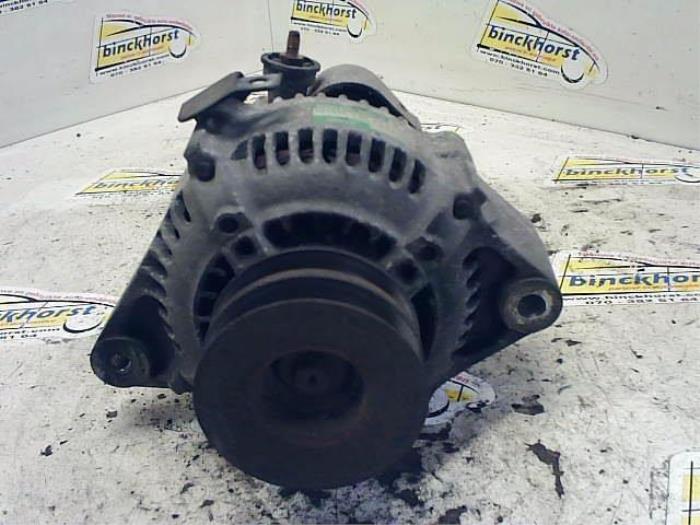 Usagé Dynamo Toyota 4Runner (N18) 3.0 TD Prix € 52,50 Règlement à la marge proposé par Binckhorst BV