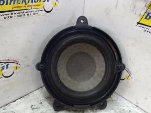 Used Speaker Renault Twingo II (CN) 1.2 Price € 15,75 Margin scheme offered by Binckhorst BV