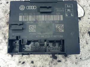 Używane Modul Comfort Audi A4 (B8) 2.0 TDI 16V Cena € 52,50 Procedura marży oferowane przez Binckhorst BV