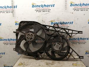 Used Cooling fans Nissan Primastar 2.5 dCi 150 16V Price € 78,75 Margin scheme offered by Binckhorst BV