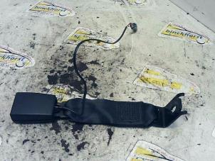 Used Rear seatbelt buckle, right Smart Forfour (453) 1.0 12V Price € 26,25 Margin scheme offered by Binckhorst BV