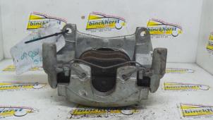 Used Front brake calliper, right Renault Espace (JK) 3.0 dCi V6 24V Price € 52,50 Margin scheme offered by Binckhorst BV