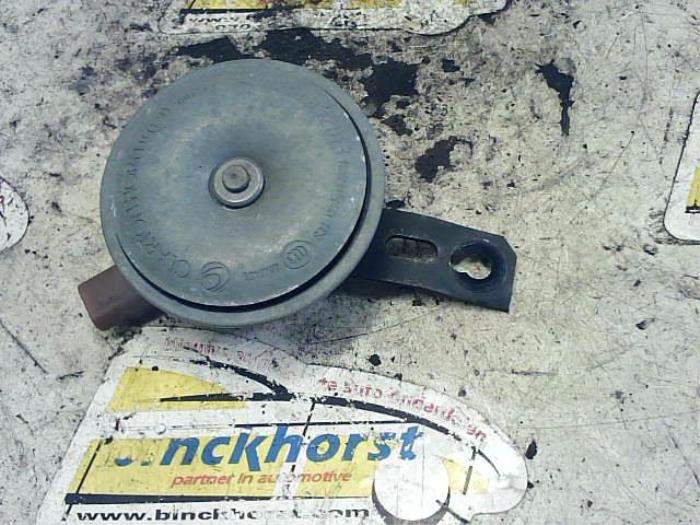 Gebrauchte Hupe Smart Forfour (453) 1.0 12V Preis € 15,75 Margenregelung angeboten von Binckhorst BV