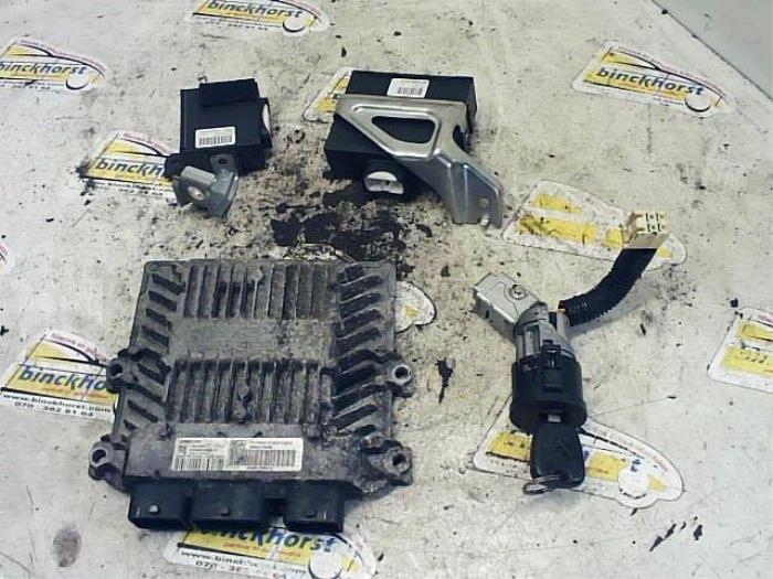 Used Ignition lock + computer Citroen C1 1.4 HDI Price € 131,25 Margin scheme offered by Binckhorst BV