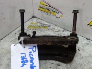 Used Front brake calliperholder, left Kia Picanto (BA) 1.0 12V Price € 15,75 Margin scheme offered by Binckhorst BV