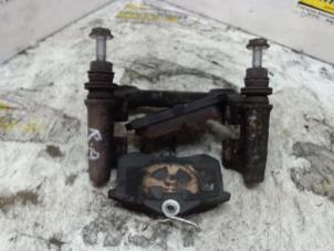 Used Rear brake calliperholder, right Volkswagen Polo IV (9N1/2/3) 1.4 16V Price € 15,75 Margin scheme offered by Binckhorst BV