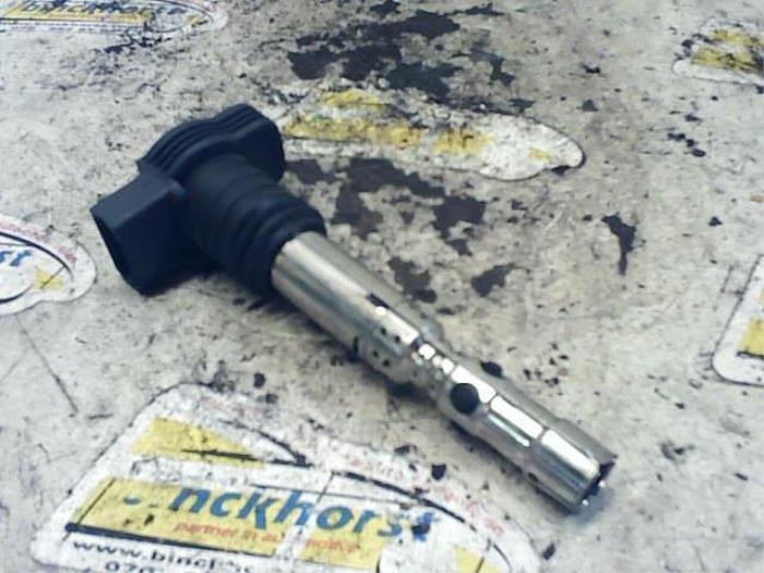 Usagé Bobine Audi A3 (8L1) 1.8 T 20V Prix € 10,50 Règlement à la marge proposé par Binckhorst BV