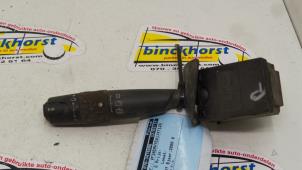 Usados Interruptor de limpiaparabrisas Peugeot 406 Break (8E/F) 2.0 HDi 90 Precio € 15,75 Norma de margen ofrecido por Binckhorst BV