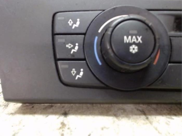 Heater control panel BMW 3 serie 325i 24V A2C53117977 VDO