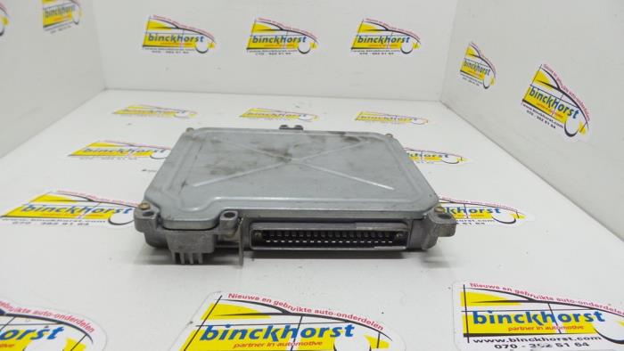 Used Engine management computer Renault Laguna I (B56) 1.8 RN,RT Price € 52,50 Margin scheme offered by Binckhorst BV