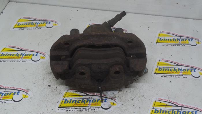 Gebrauchte Bremszange links vorne BMW 3 serie (E36/4) 318i Preis € 36,75 Margenregelung angeboten von Binckhorst BV