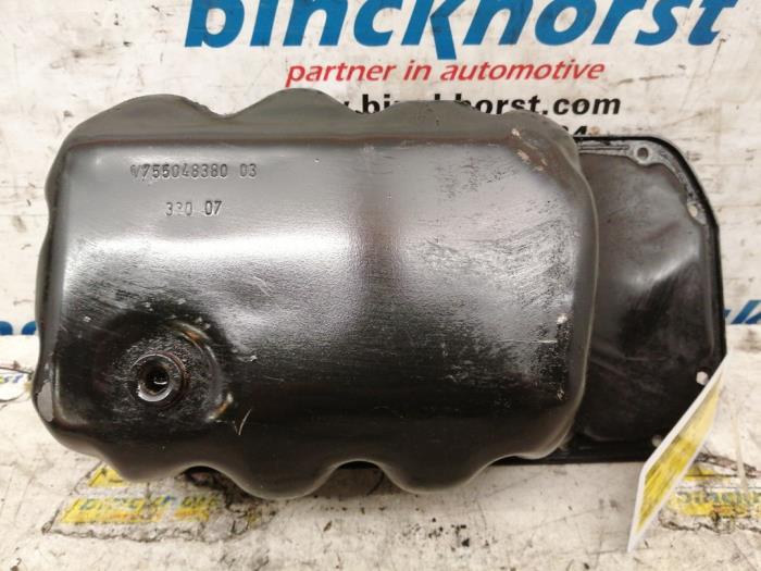 Usagé Couvercle carter Peugeot 308 (4A/C) 1.6 VTI 16V Prix € 26,25 Règlement à la marge proposé par Binckhorst BV
