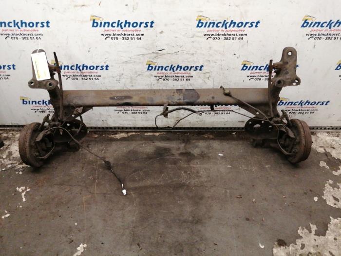 Usagé Train arrière complet Hyundai Getz 1.3i 12V Prix € 72,45 Règlement à la marge proposé par Binckhorst BV