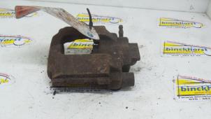 Used Rear brake calliper, left BMW 3-Serie Price € 42,00 Margin scheme offered by Binckhorst BV