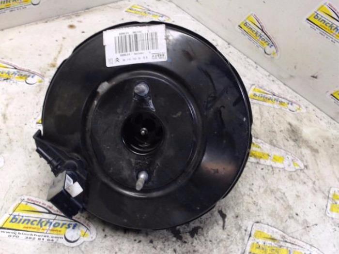 Usagé Servo frein Citroen C4 Cactus (0B/0P) 1.6 e-Hdi 92 Prix € 47,25 Règlement à la marge proposé par Binckhorst BV