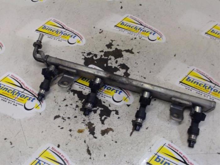 Usagé Système d'injection Renault Grand Scénic III (JZ) 2.0 16V CVT Prix € 72,45 Règlement à la marge proposé par Binckhorst BV