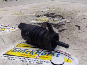 Usados Bomba de limpiaparabrisas delante Audi A2 (8Z0) 1.4 TDI Precio € 10,50 Norma de margen ofrecido por Binckhorst BV