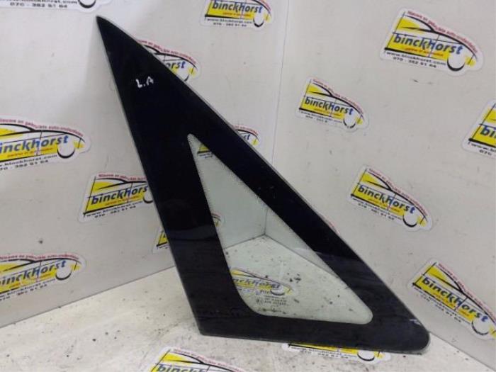 Usados Ventanilla triangular izquierda detrás Ford Focus 1 1.8 16V Precio € 31,50 Norma de margen ofrecido por Binckhorst BV