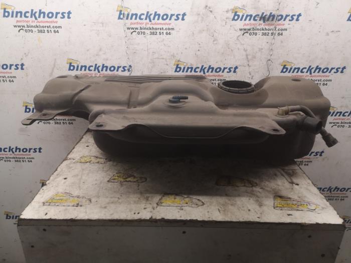 Tank from a Renault Scénic II (JM) 2.0 dCi 16V 150 2007