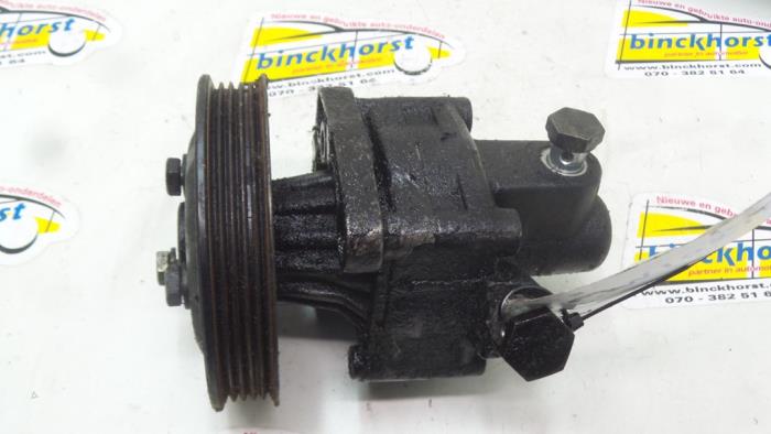 Usagé Pompe de direction Opel Omega A (16/17/19) 2.6 i GL,GLS,CD Prix € 42,00 Règlement à la marge proposé par Binckhorst BV