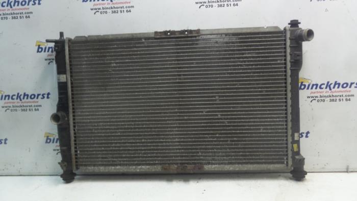Usagé Radiateur Daewoo Lanos (TA/TF08/48/86) 1.3 Prix € 31,50 Règlement à la marge proposé par Binckhorst BV