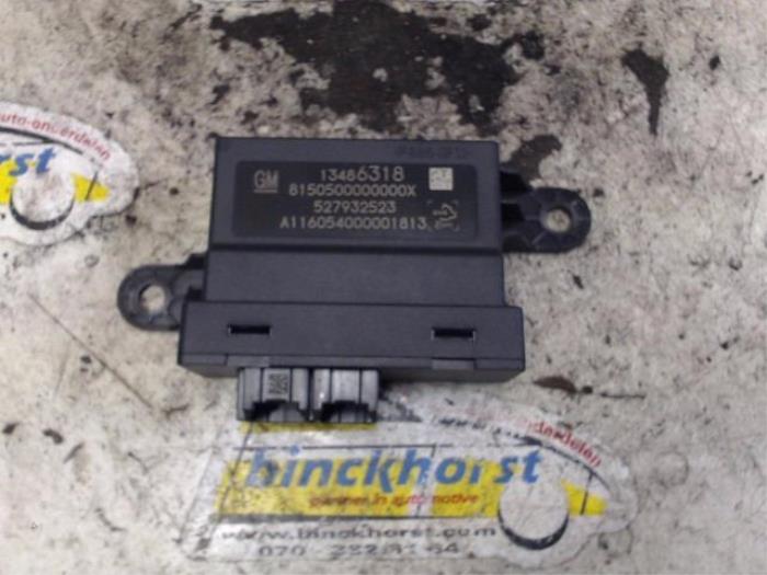 Używane Modul Comfort Opel Karl 1.0 12V Cena € 26,25 Procedura marży oferowane przez Binckhorst BV
