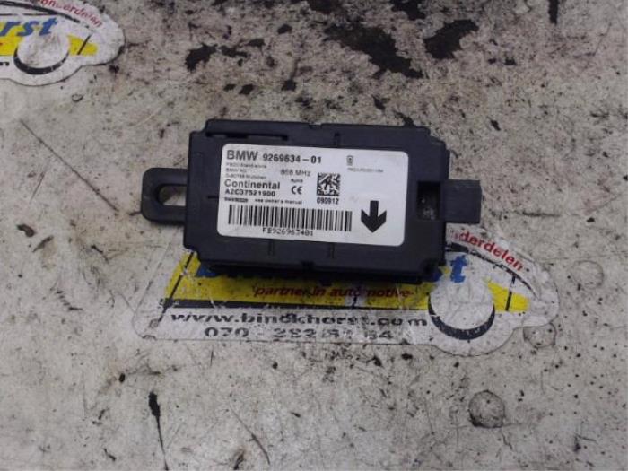 Begagnade Larmsensor BMW 3 serie (F30) 318d 2.0 16V Pris € 21,00 Marginaltabell erbjuds av Binckhorst BV