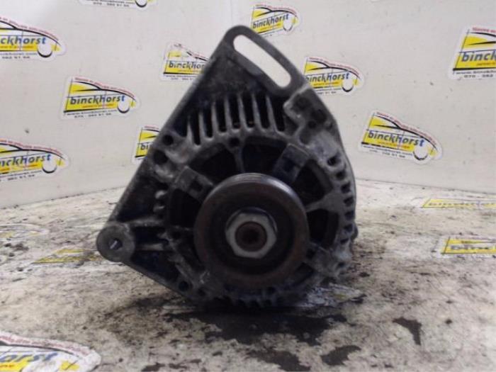 Begagnade Dynamo Renault Twingo (C06) 1.2 Pris € 31,50 Marginaltabell erbjuds av Binckhorst BV