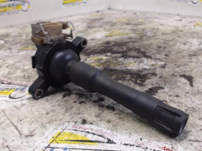 Ignition coil from a BMW Z3 Roadster (E36/7) 2.2 24V 2000