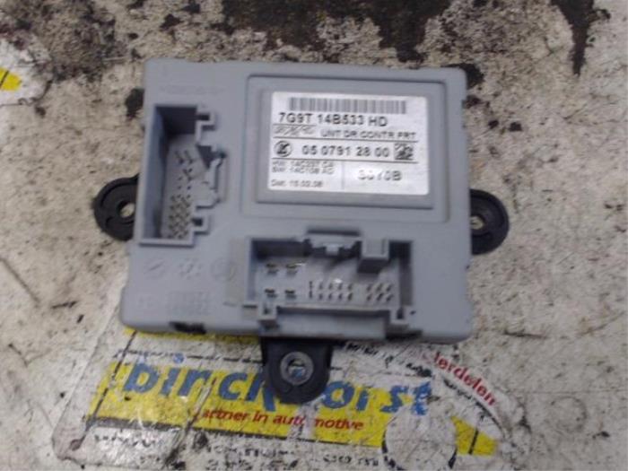Comfort Module from a Ford S-Max (GBW) 2.0 TDCi 16V 140 2008