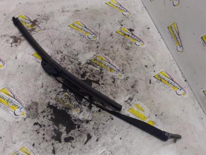 Fiat Cinquecento Front wiper arms stock | ProxyParts.com