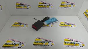 Used Front seatbelt buckle, left Mitsubishi Colt (CJ) 1.3 GL,GLX 12V Price € 15,75 Margin scheme offered by Binckhorst BV