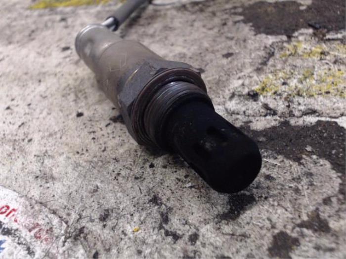 Lambda probe from a Renault Clio IV (5R) 0.9 Energy TCE 90 12V 2015