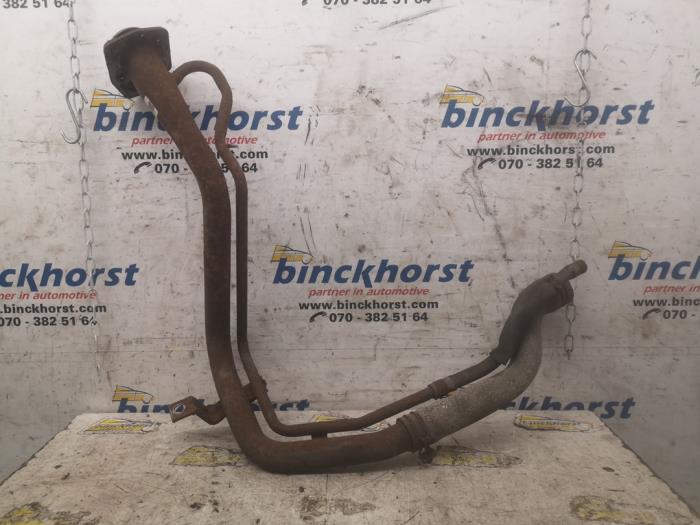 Fuel tank filler pipe Hyundai i30 Crosswagon 1.6 CRDi 16V VGT LP