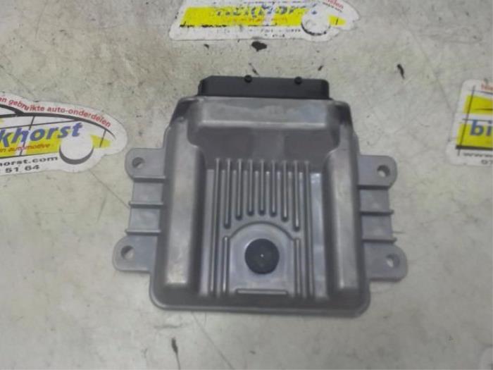 Used Automatic gearbox computer Volkswagen T-Cross Price € 525,00 Margin scheme offered by Binckhorst BV